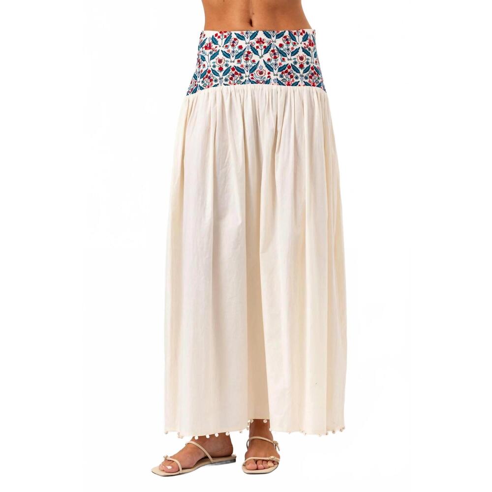 NEW SUNDAYS gwen floral embroidery skirt in whisper white